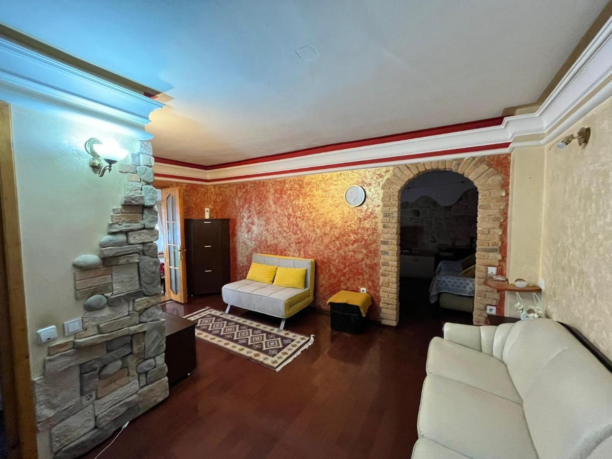 Apartament Central Търгу Нямц Екстериор снимка